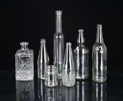 玻璃瓶與塑料瓶的環保之爭 為何研究發現白酒玻璃瓶可能危害更大？